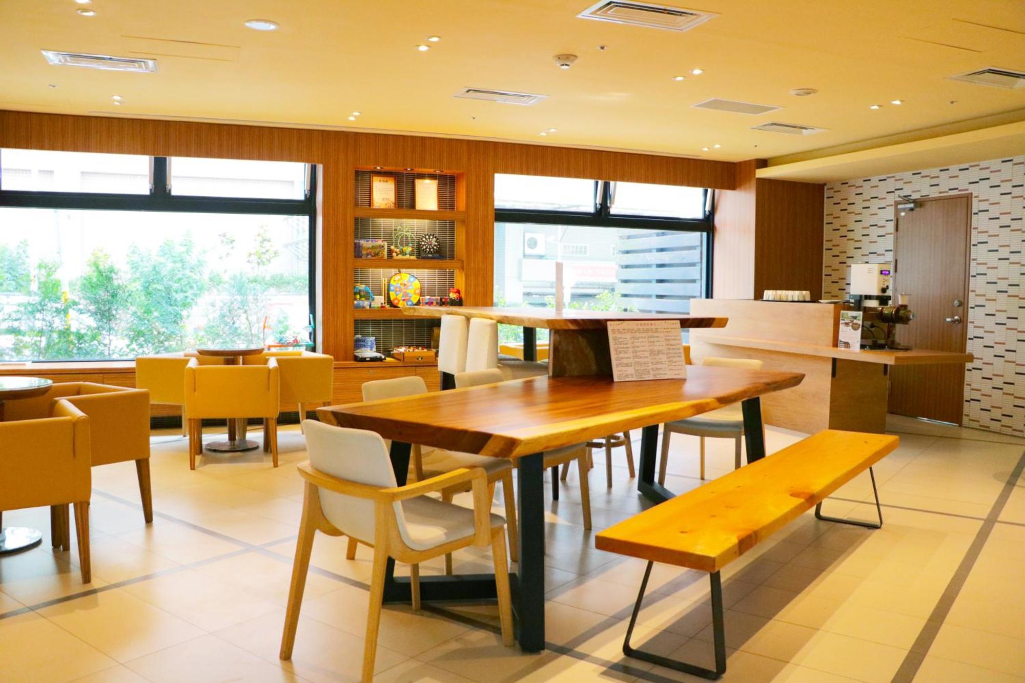 Hotel Leisure Tamsui Bagian luar foto